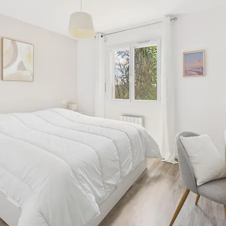 Maison Avec Jacuzzi Et Grand Jardin - 6 Pers Holiday home *