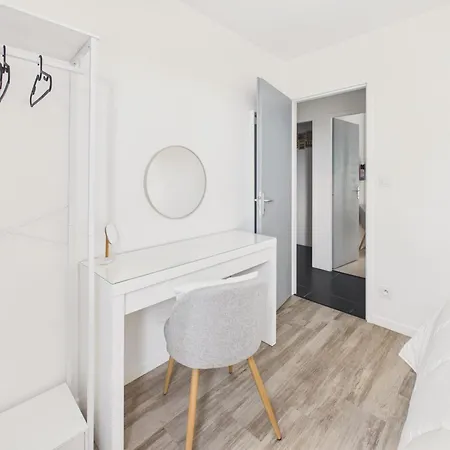 Maison Avec Jacuzzi Et Grand Jardin - 6 Pers Holiday home Andernos-les-Bains
